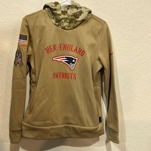 Nike Dri-Fit NFL New England Patriots Sweatshirt